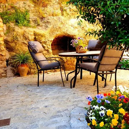 Almoguer Country house