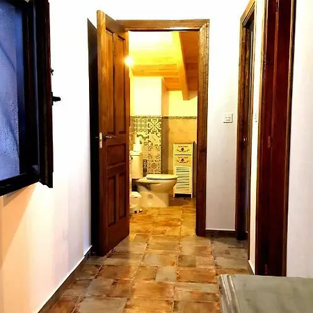Country house Almoguer *